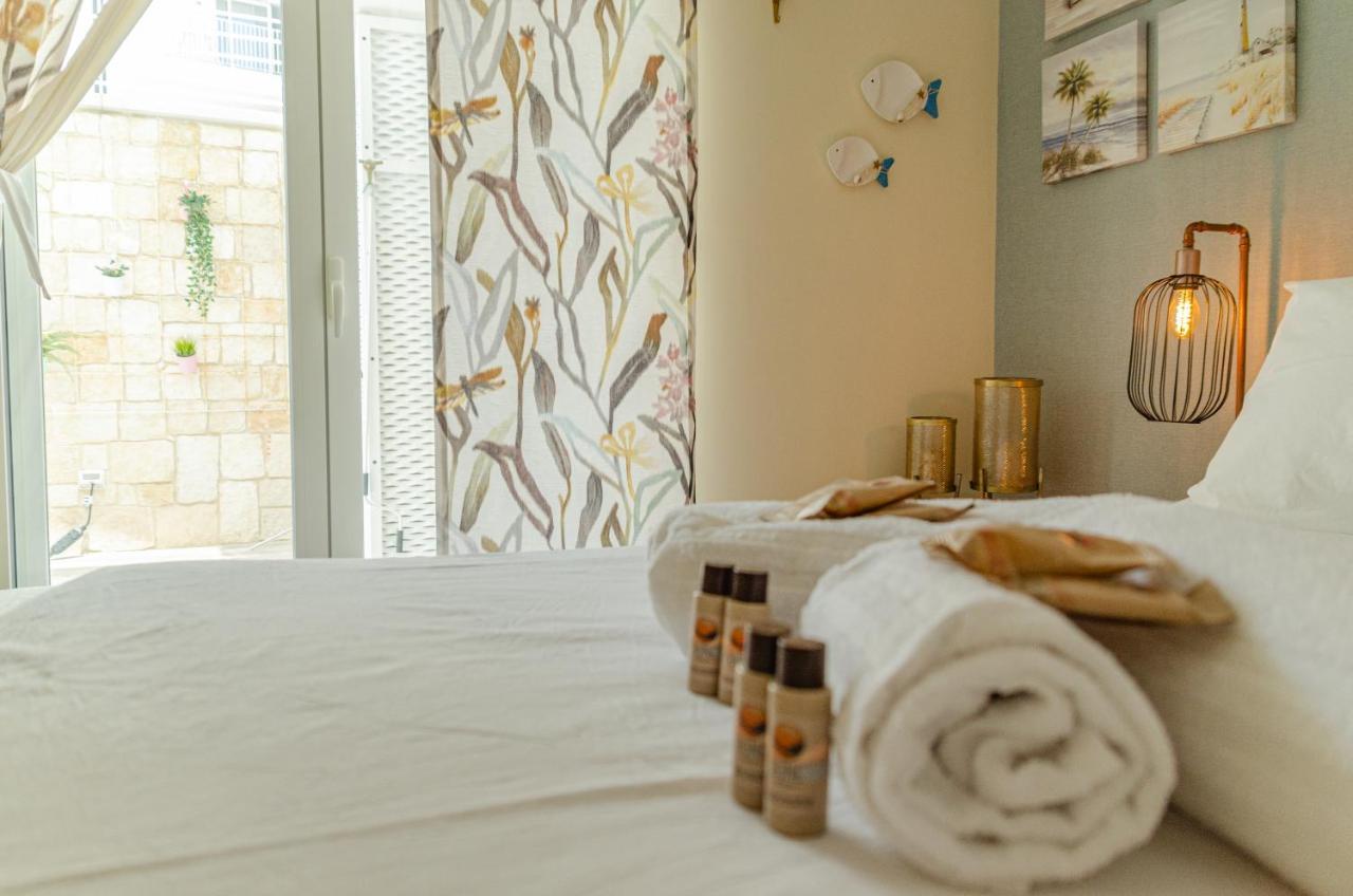Apulialux Little Jem W Jacuzzi / 180 Steps From Sea Villa Polignano a Mare Bagian luar foto